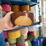 وعاء خشبي مصنوع يدويًا C107