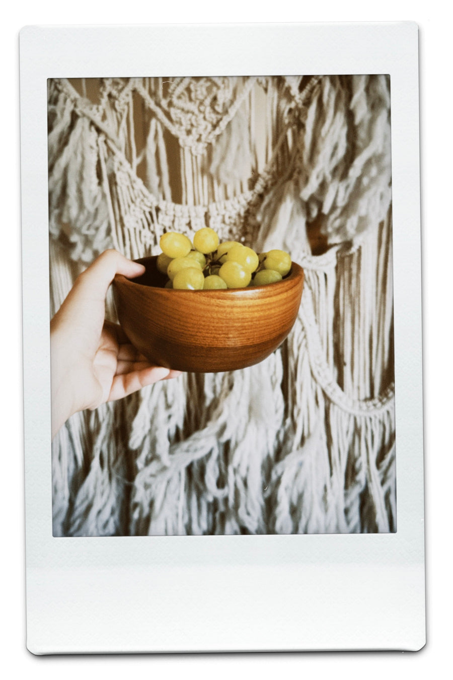 وعاء خشبي مصنوع يدويًا C107