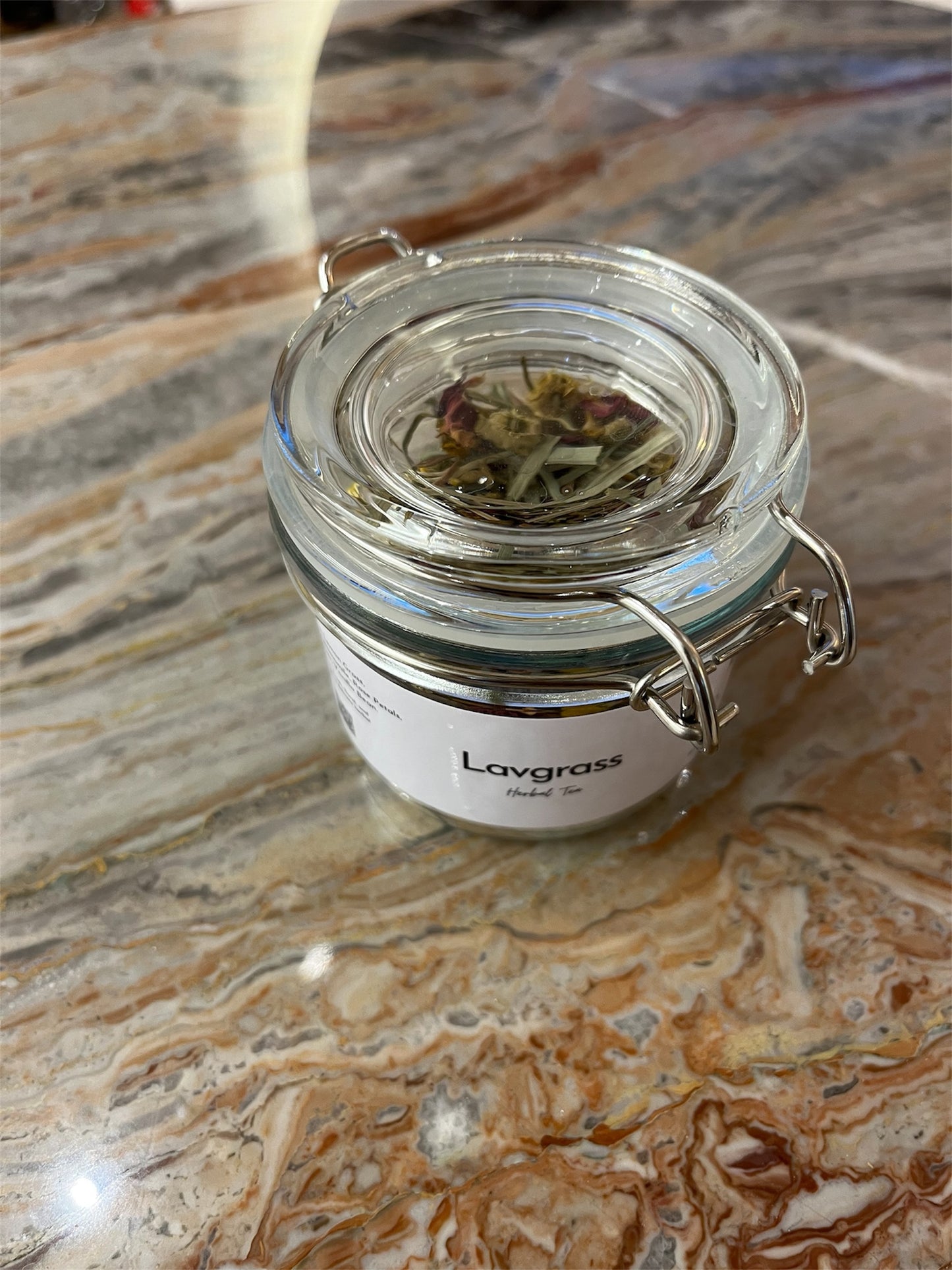 Lavgrass – Beruhigender Lavendel- und Zitronengras-Kräutertee (15 g)