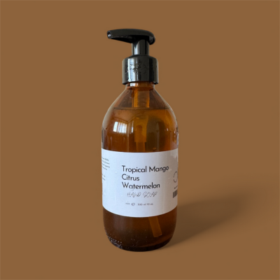 صابون اليدين "مانجو بليس" - مانجو استوائي، حمضيات، وبطيخ | قابل لإعادة التعبئة | ٣٠٠ مل